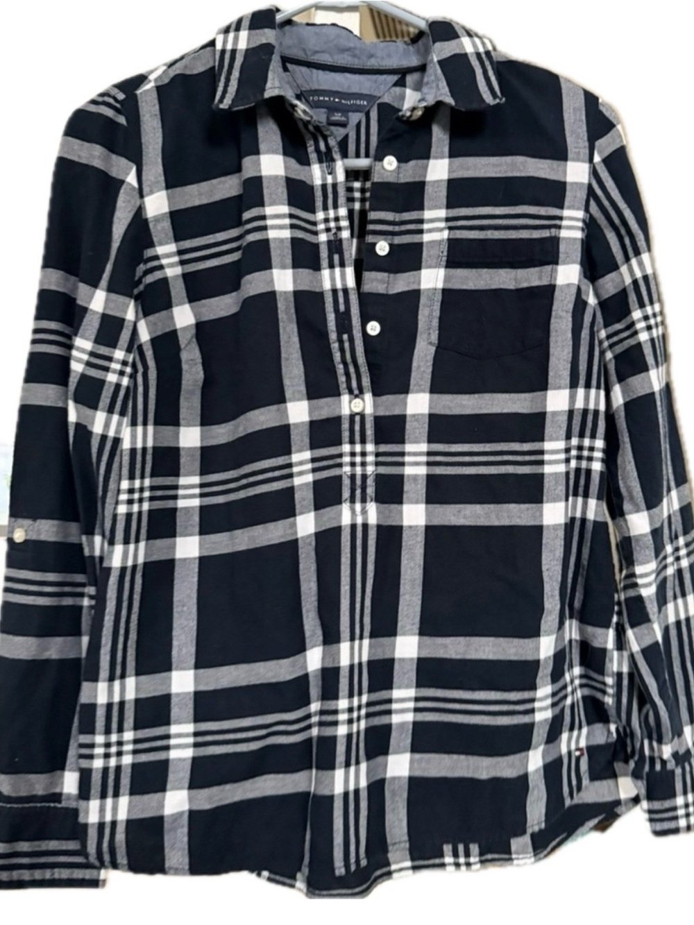 🖤 Tommy Hilfiger Women’s Plaid Button-Up Shirt | Navy Blue White | Size SP 🤍